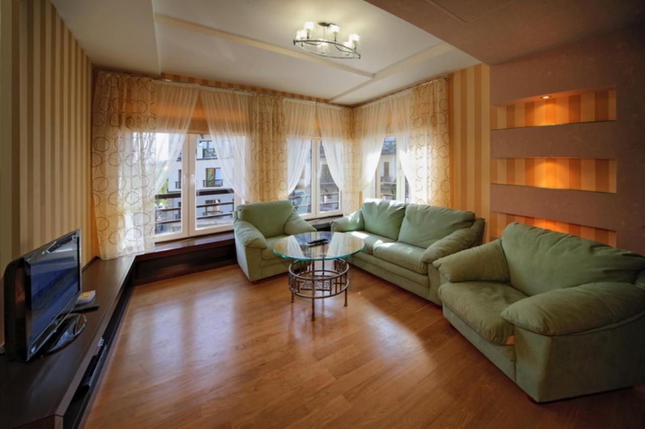 Apart-Hotel Chale Graal Truszkavec Kültér fotó