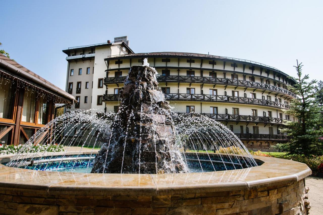 Apart-Hotel Chale Graal Truszkavec Kültér fotó