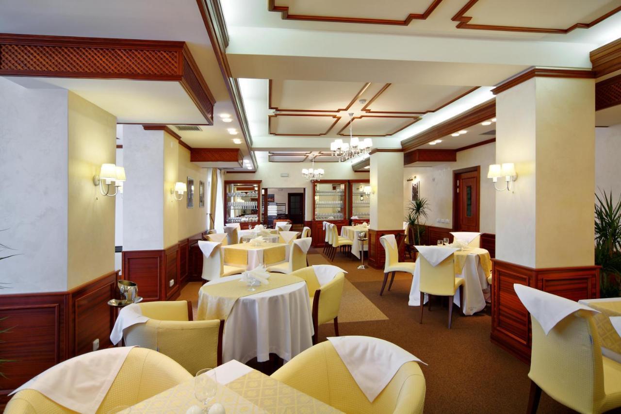 Apart-Hotel Chale Graal Truszkavec Kültér fotó
