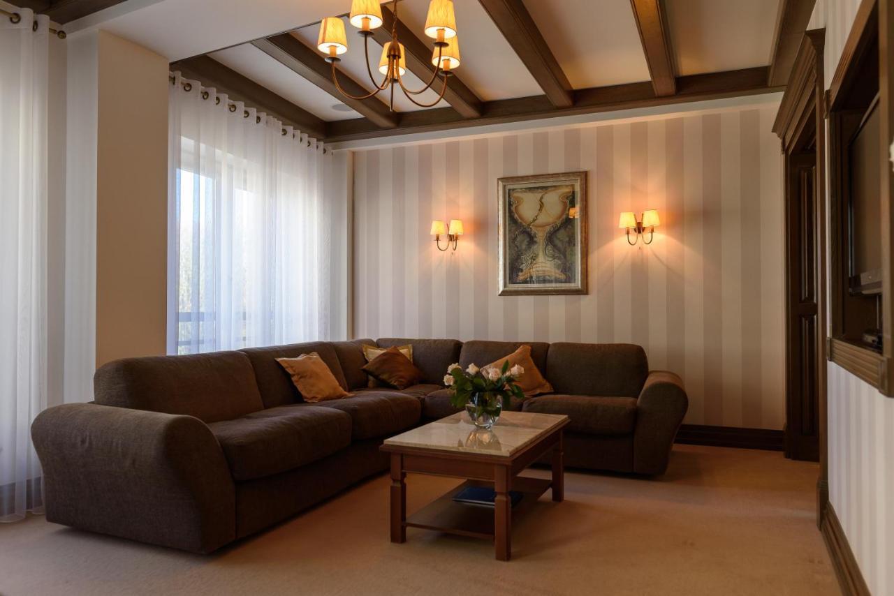 Apart-Hotel Chale Graal Truszkavec Kültér fotó